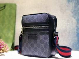 Picture of Gucci Mens Bags _SKUfw136147479fw